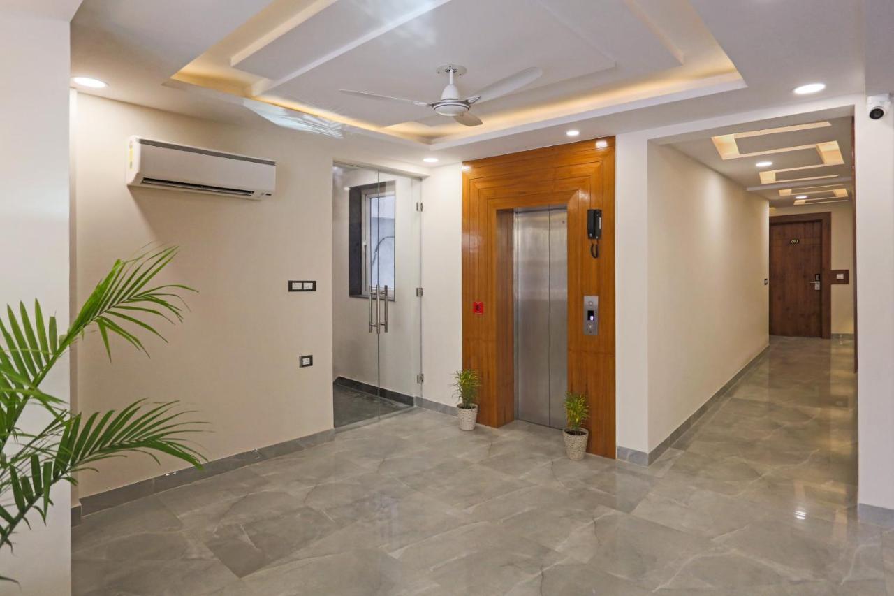 Hotel Deluxe Stay Inn - Near Delhi Airport New Delhi Exterior photo