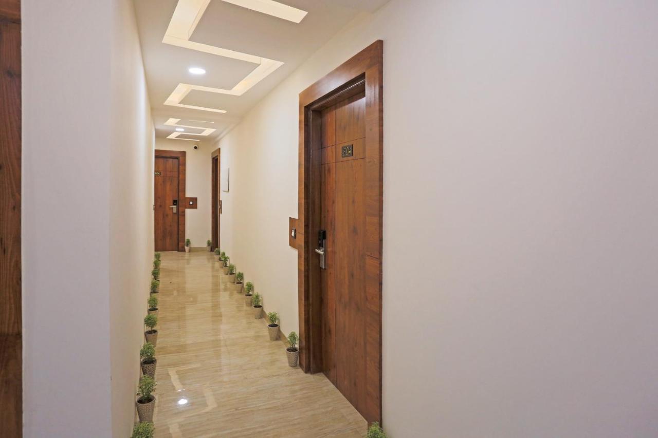 Hotel Deluxe Stay Inn - Near Delhi Airport New Delhi Exterior photo