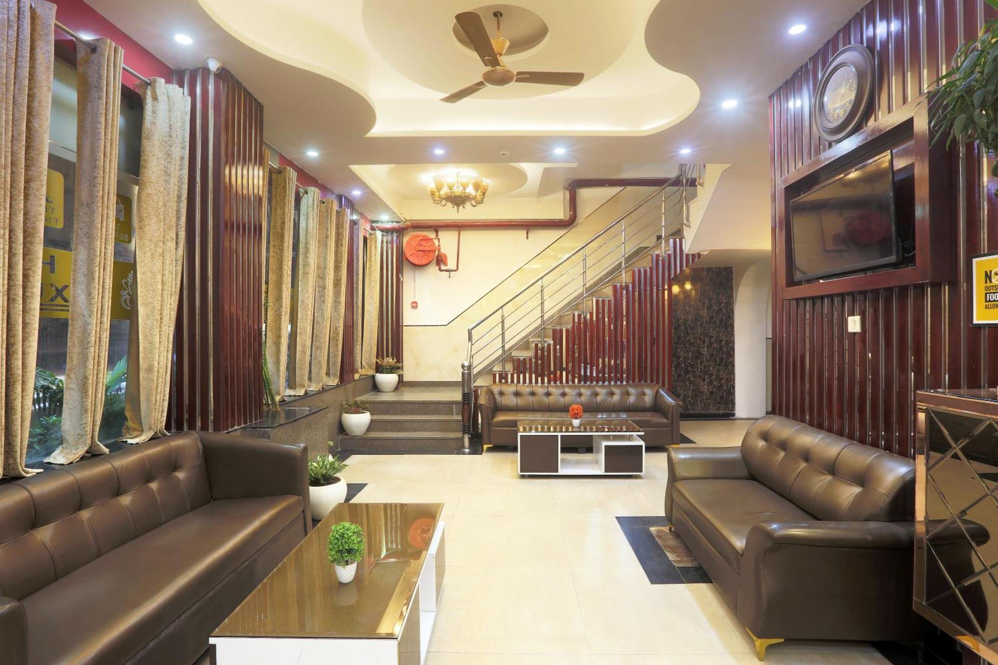 Hotel Deluxe Stay Inn - Near Delhi Airport New Delhi Exterior photo